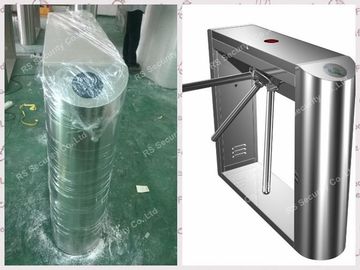 Sistemi automatici dei cancelli girevoli del portone del cancello girevole del treppiede del controllo di accesso