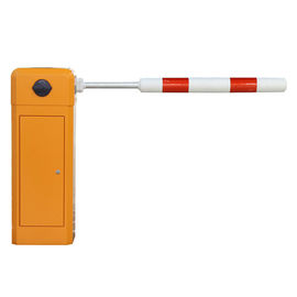 Portone manuale della barriera dell'asta