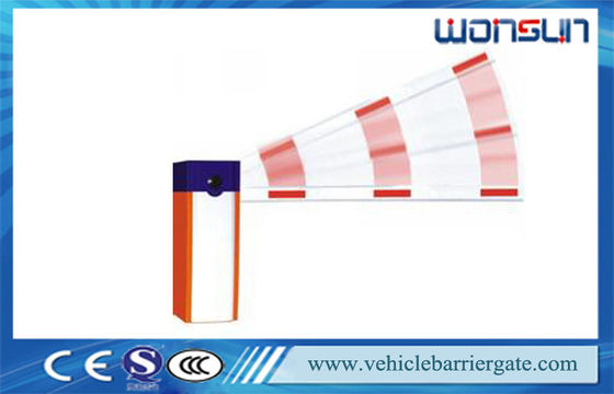 Barriera del braccio di goccia del veicolo del parcheggio dell'automobile con l'interfaccia della carta di IC