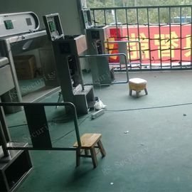 Cancelli girevoli pedonali automatici del passaggio di governo del portone della barriera dell'oscillazione di sicurezza