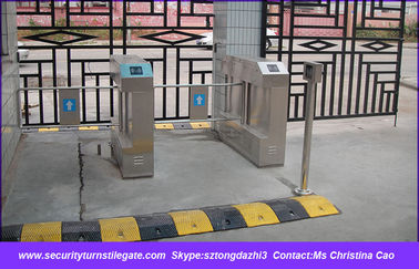cancello girevole all'aperto del controllo di accesso del portone/RFID della barriera dell'oscillazione di handicap 220V