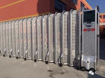 Portone ritrattabile elettrico estensibile della lega di alluminio che piega con il setaccio a maglie