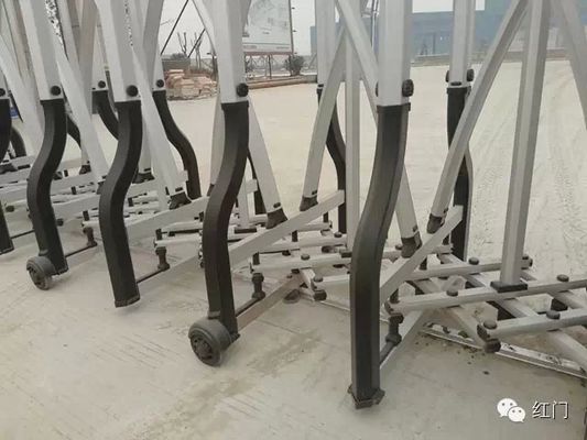 Il portone piegante automatico non cingolato di alluminio con l'auto allinea il motore