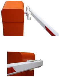 portone automatico della barriera di traffico di alta integrazione personalizzabile resistente 1.8s per l'autostazione AC110V 50Hz