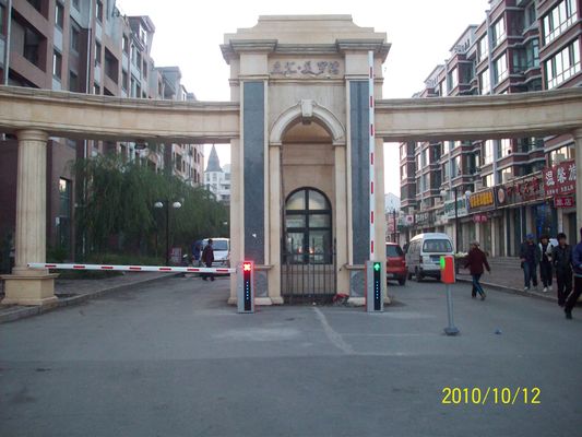 portone FJC-D618B, interfaccia telecomandata della barriera dell'asta di parcheggio di traffico di 6M